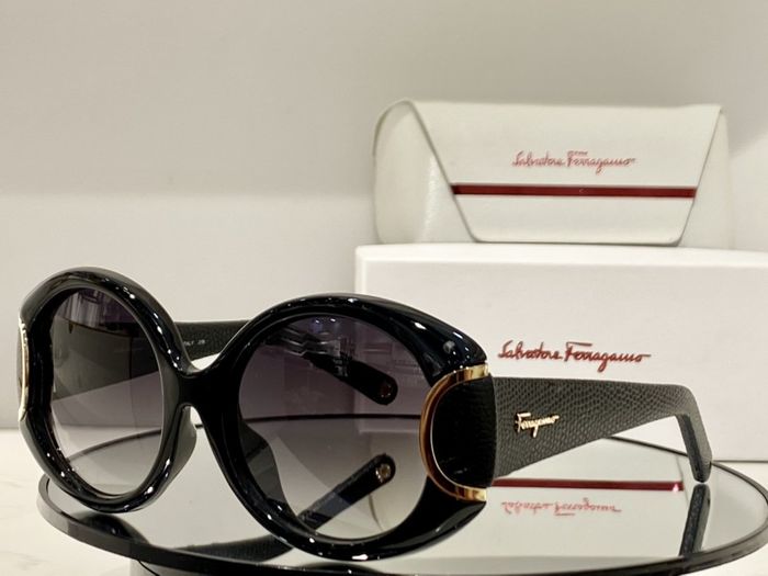 Salvatore Ferragamo Sunglasses Top Quality SFS00047